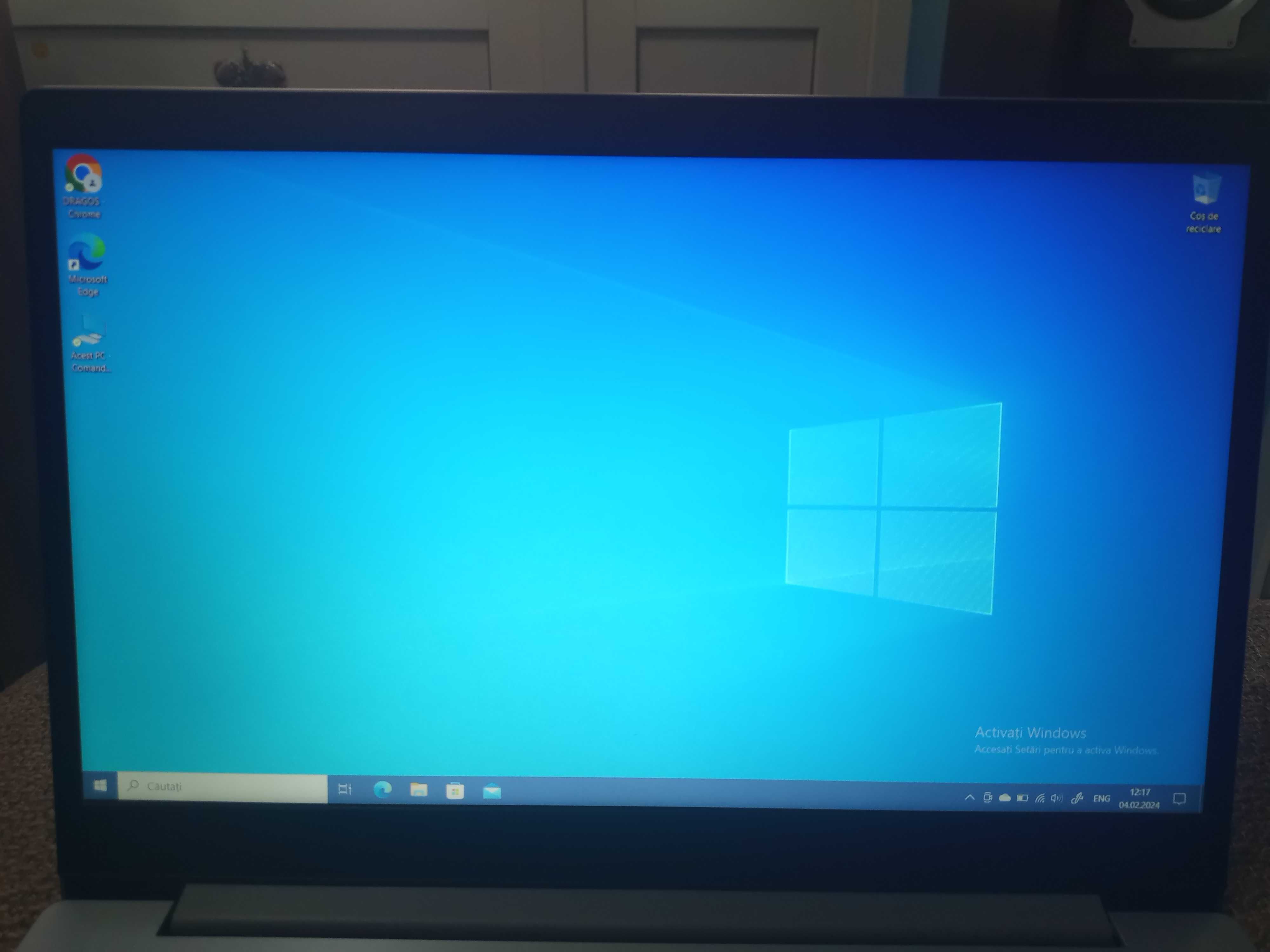 Vând urgent laptop Lenovo ideapad3+cooler