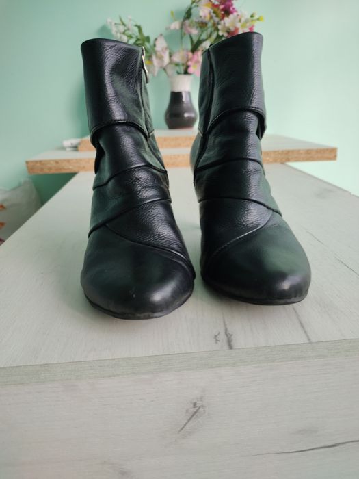 Дамски боти естествена кожа 40 номер