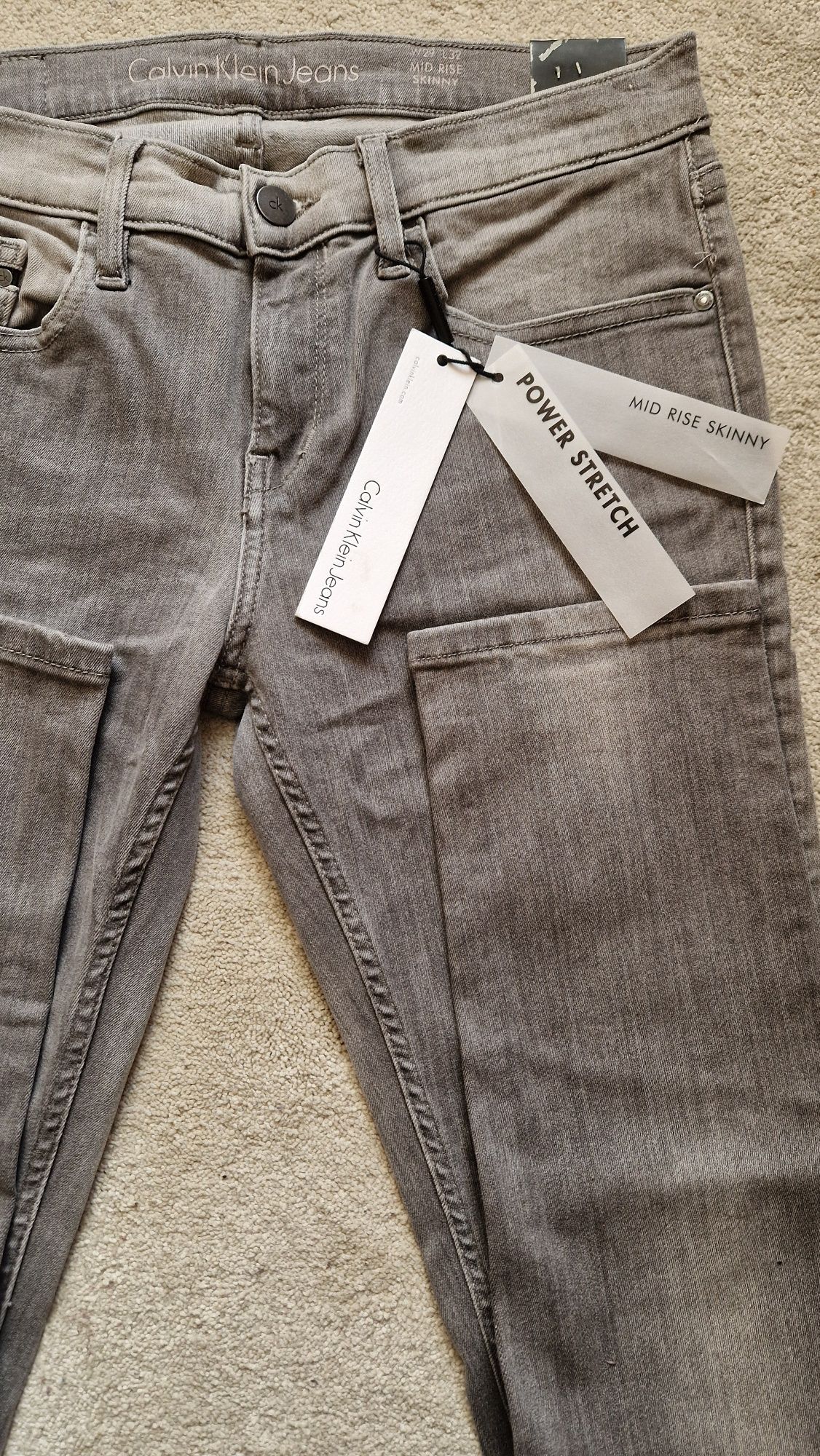 Blugi Calvin Klein, NOI, cu eticheta