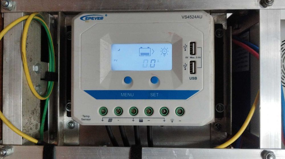 Controler Incarcare PWM Epever VS4524AU 45A 12/24V