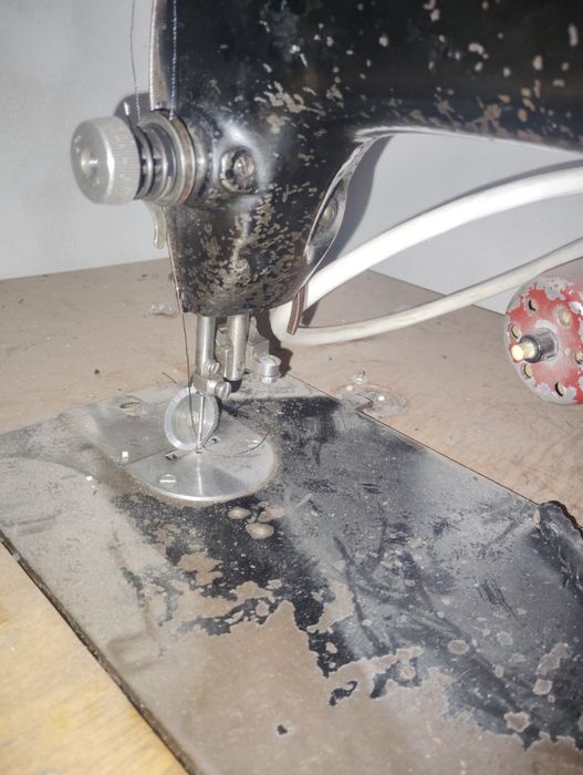 Masina cusut singer, elecric