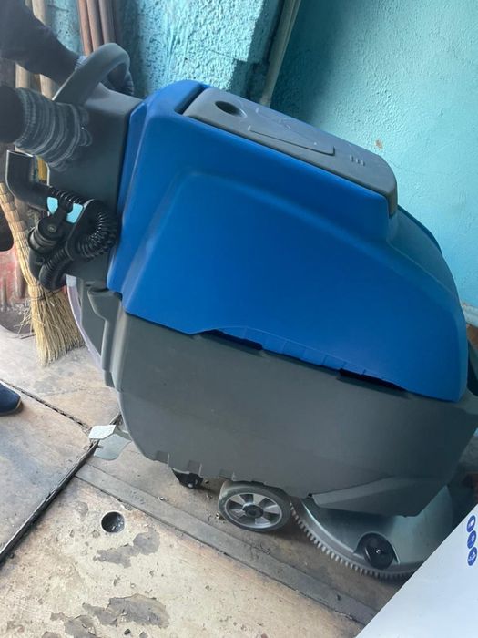 Моющий пылесос !