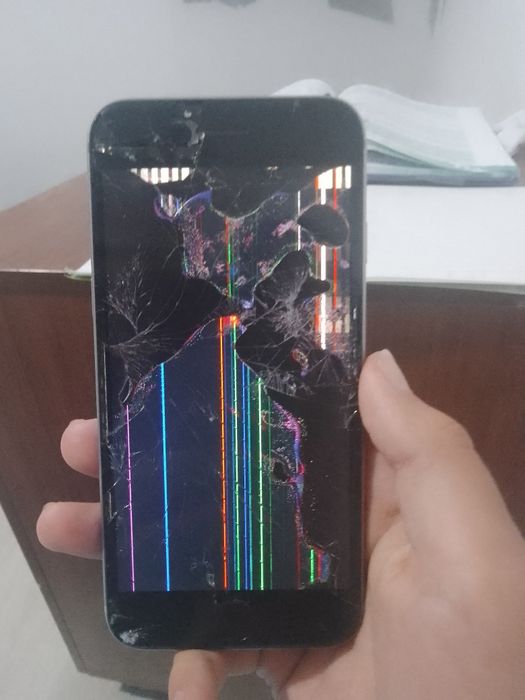 Айфон 6s сломан обмен есть