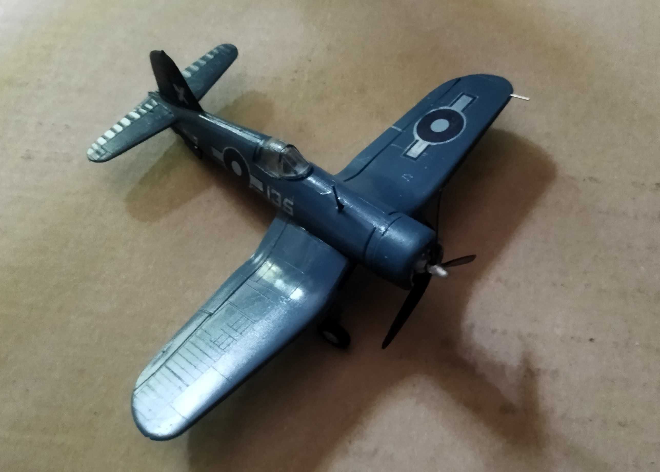 подарочная модель самолёта Ла-7 NOVO 1/72 СССР!