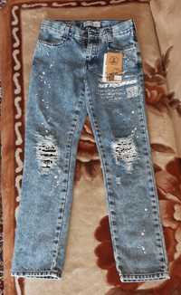 Новые джинсы р.146-152