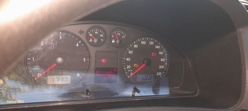 Wolsvagen T5 transpartiyor