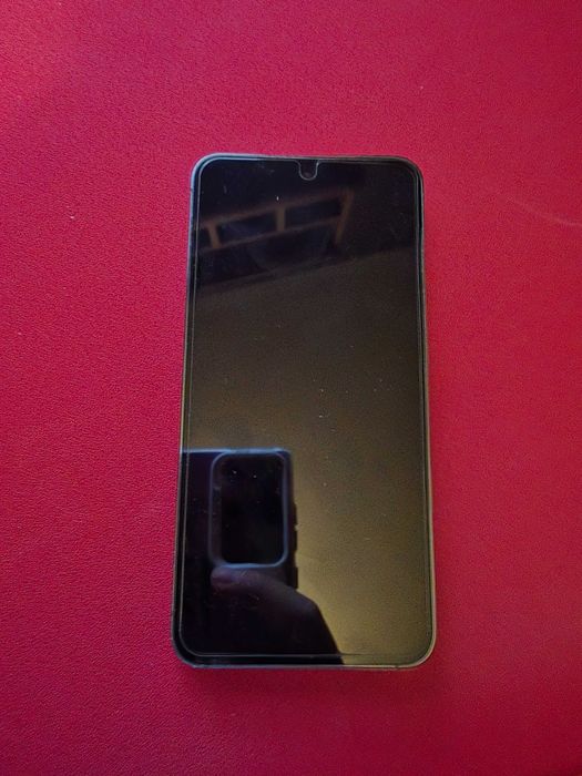 Samsung s23 в отлично състояние