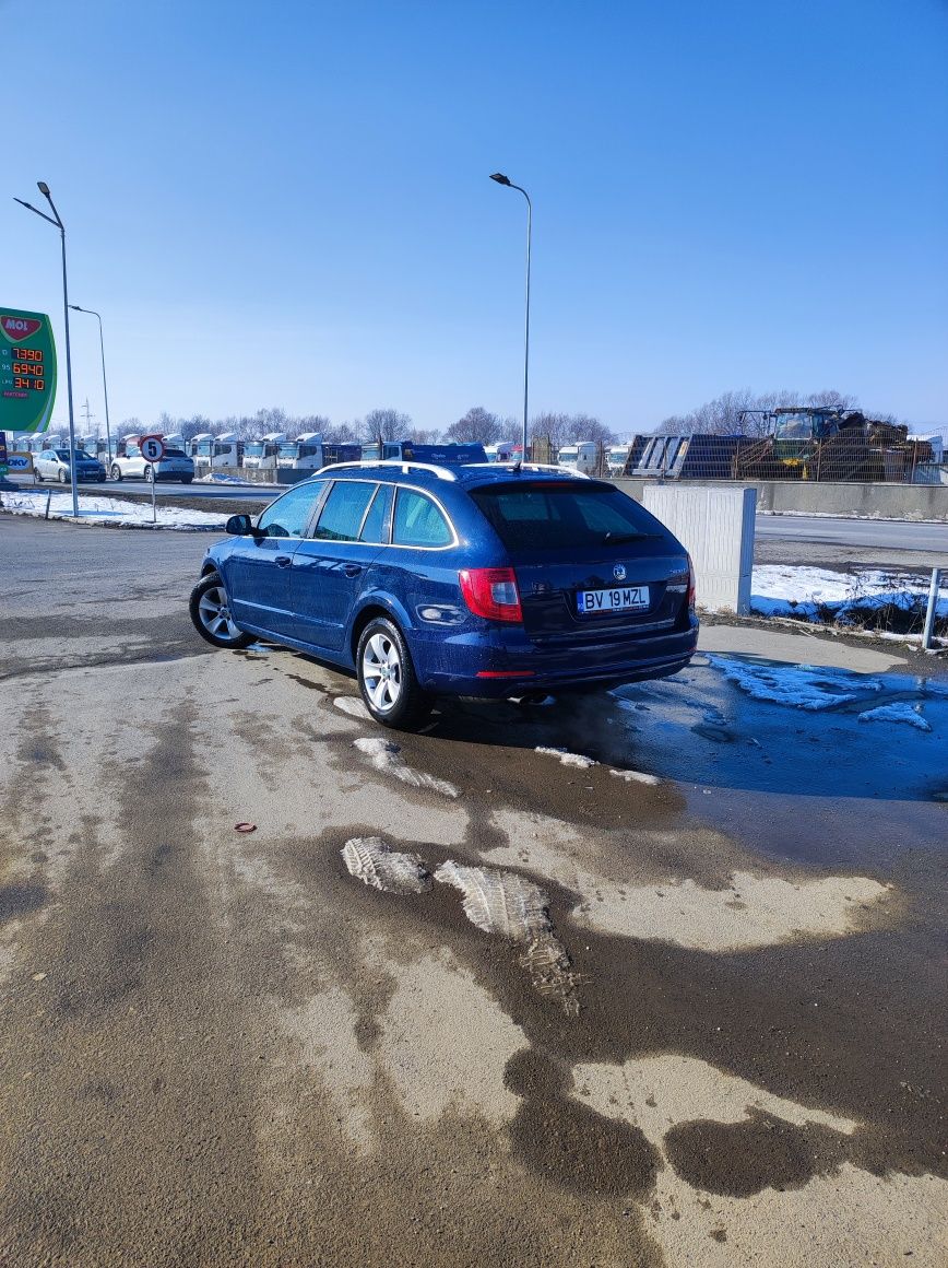 Skoda superb 2,2013