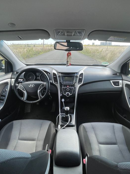 Hyundai I30. Foarte bine întreținută.