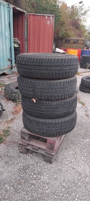 Гуми 215 60 16 Фалкен Falken 4 броя+. Нов внос. Като нови!