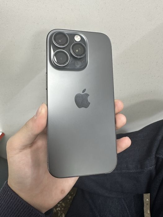 Продам Айфон 16 pro 128 gb