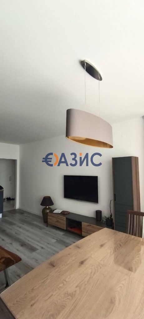 Продава се Двустаен апартамент в к.к. Слънчев бряг - 70 кв.м за 1285 €/кв.м - Снимка #8