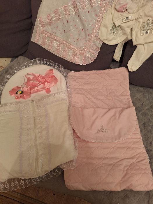 Отдам конверт для выписки для девочки