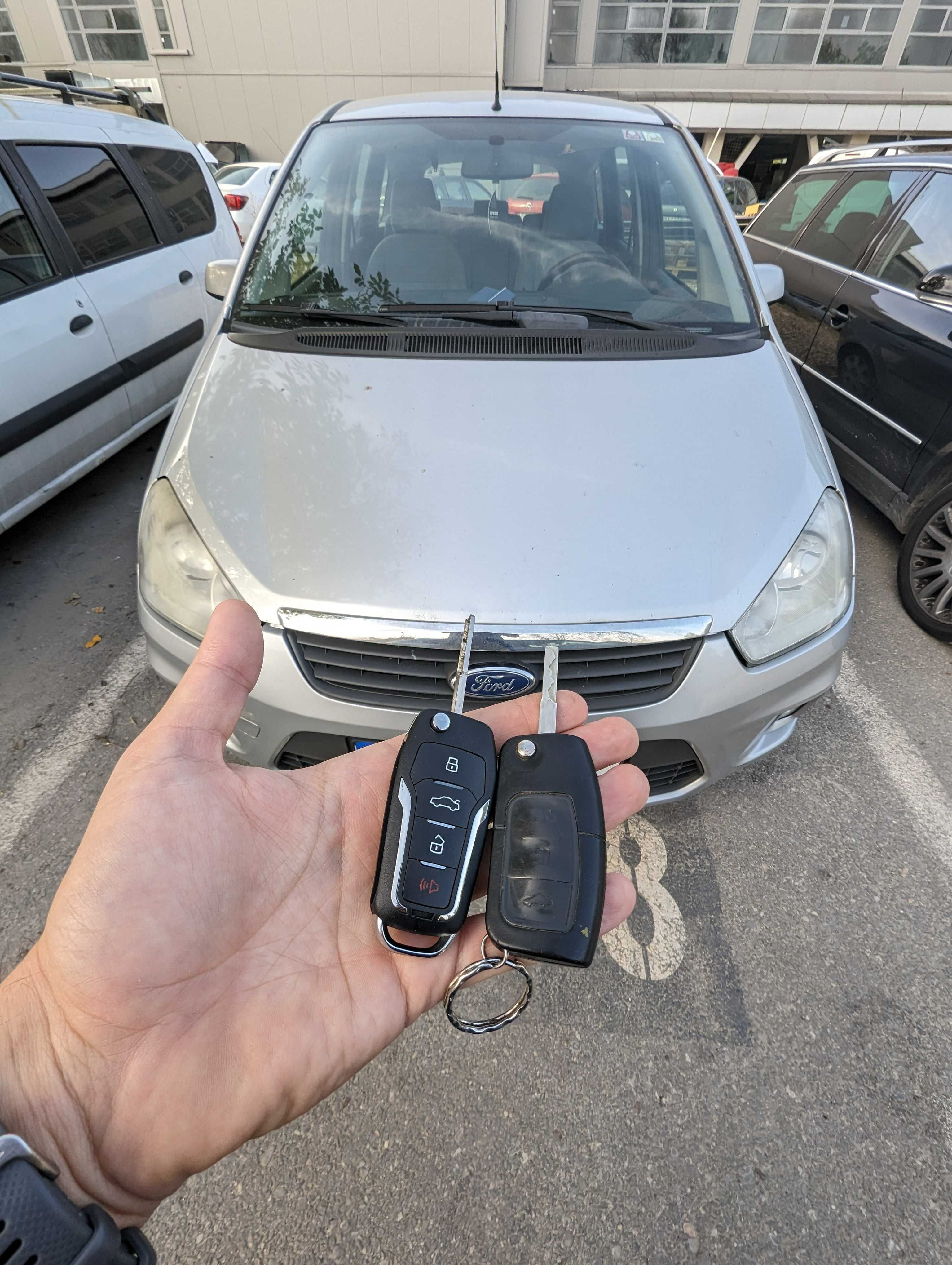 Deblocari auto Pierdut cheie masina Duplicare chei auto Lexus Toyota