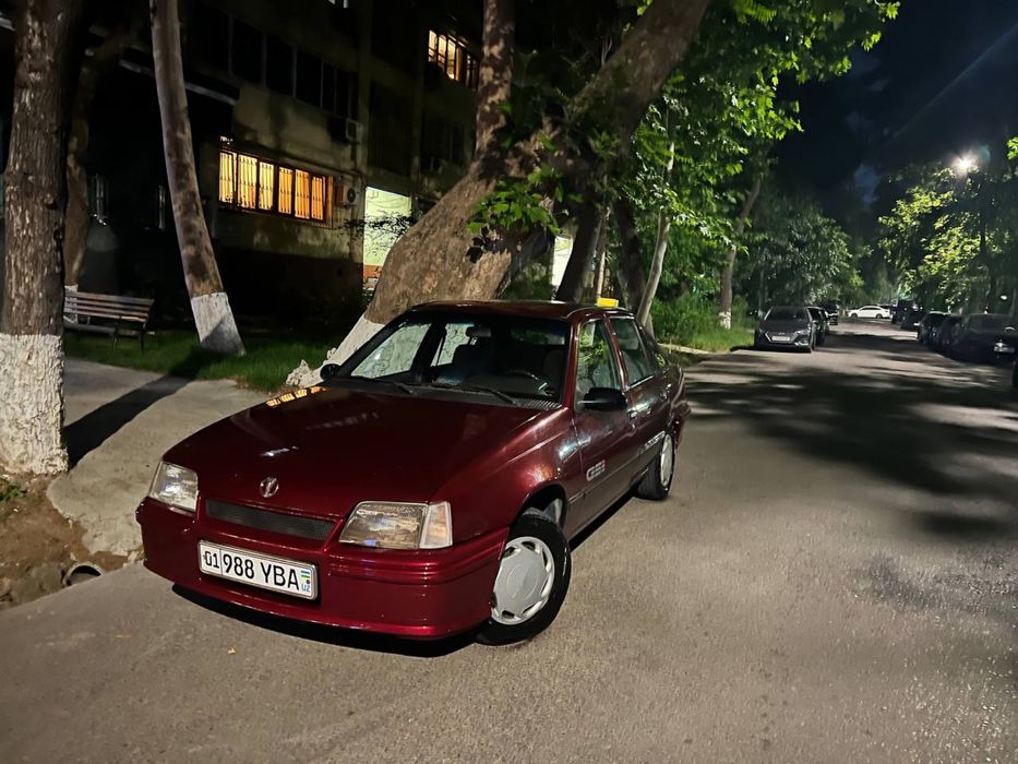 Продам Deawoo Racer