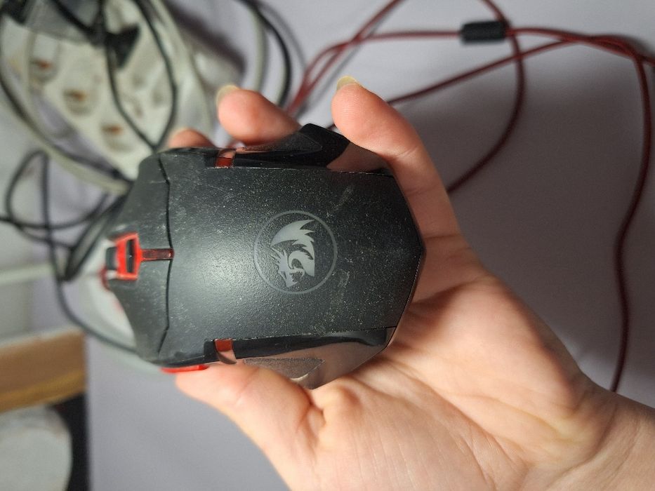 Set de căști și mouse Red Dragon