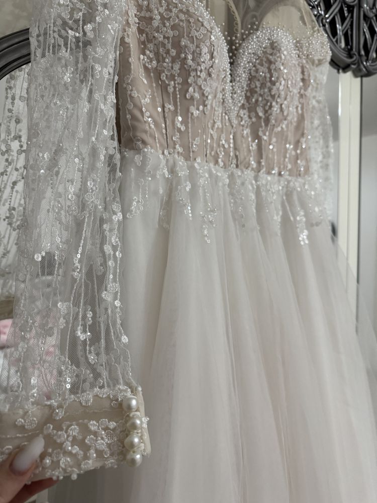 Vând rochie de mireasă
