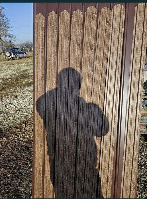 Tabla cutata colorata