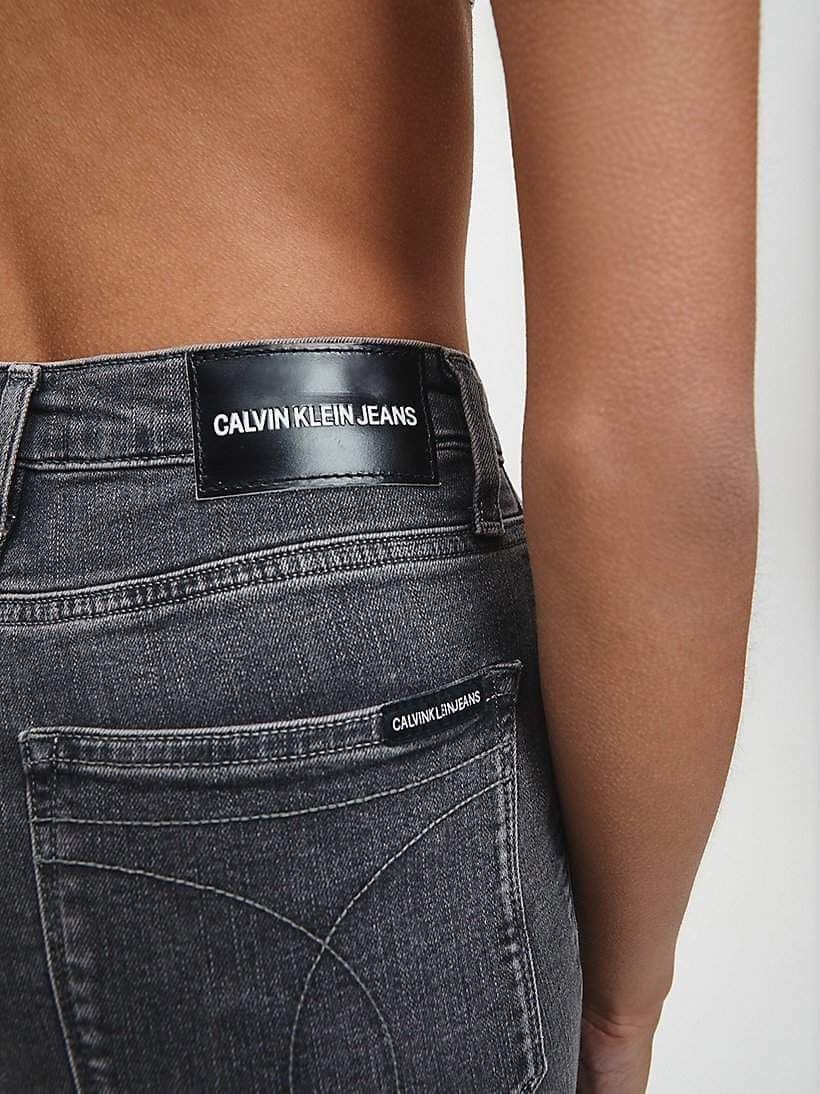 Дамски дънки Calvin Klein размер XS сив цвят нови с етикет висока тали