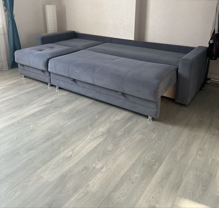 Продам диван-трансформер в отличном состоянии