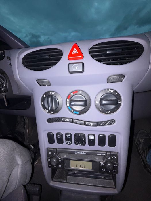 Мерцедес А160 Автомат 1999