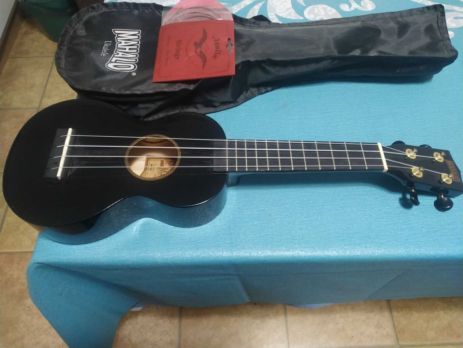 Ukulele mahalo MR1