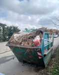 Pământ vegetal si  pamant de umplutura demolări