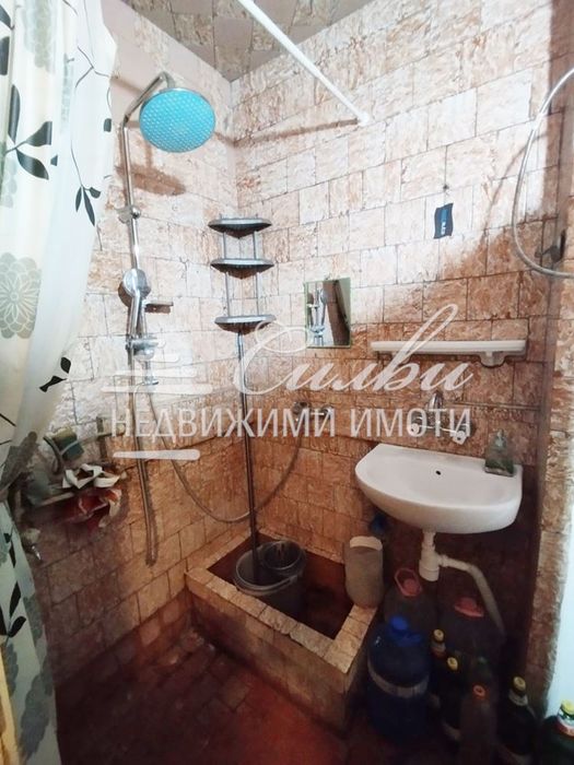 Едностаен ЮЖЕН апартамент - кв. Добруджански