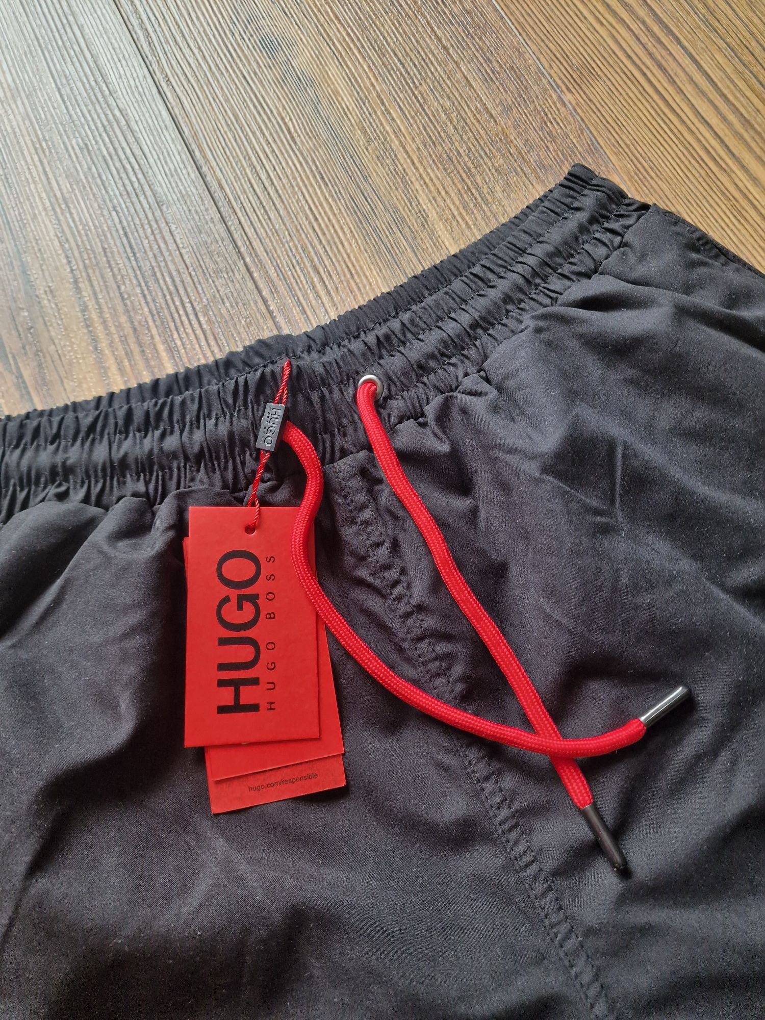 Страхотни мъжки шорти бански HUGO BOSS размер  XL