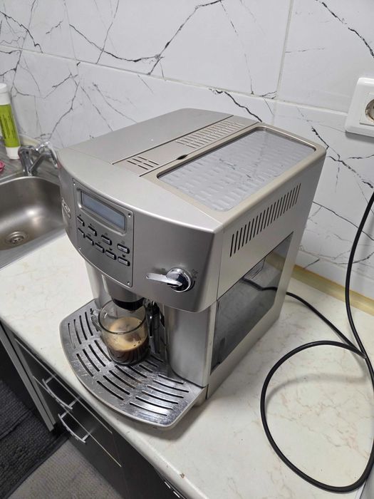 Espressor Automat DeLonghi Magnifica ESAM 3400.S Aparat cu Cafea Boabe