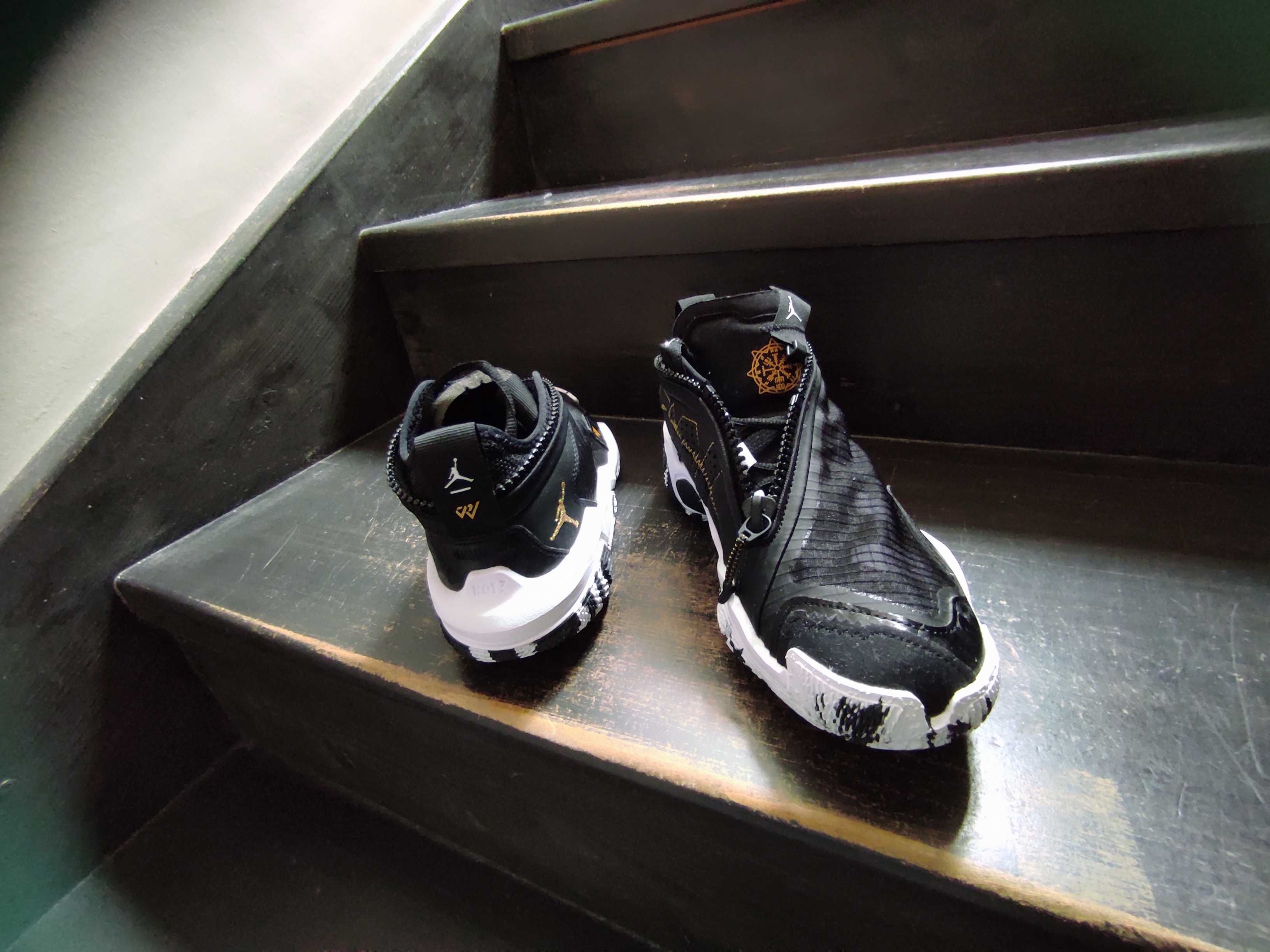 Air Jordan why not .6 black metallic gold