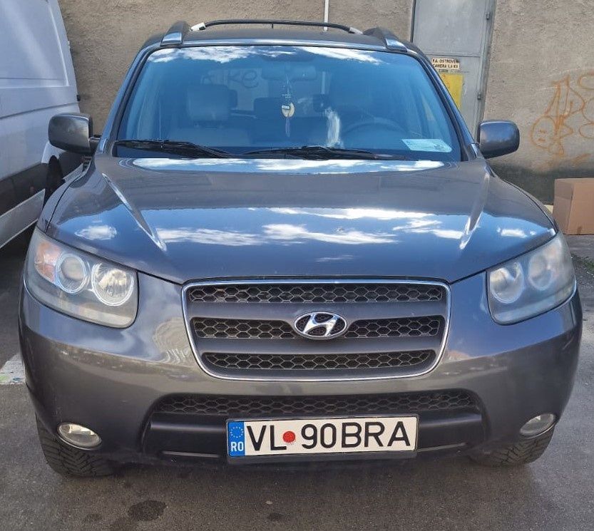 Vând Hyundai sata fe