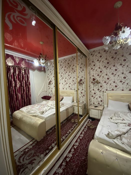 Продам весь мебель,связи с переездом,есть кухоный гарнитур