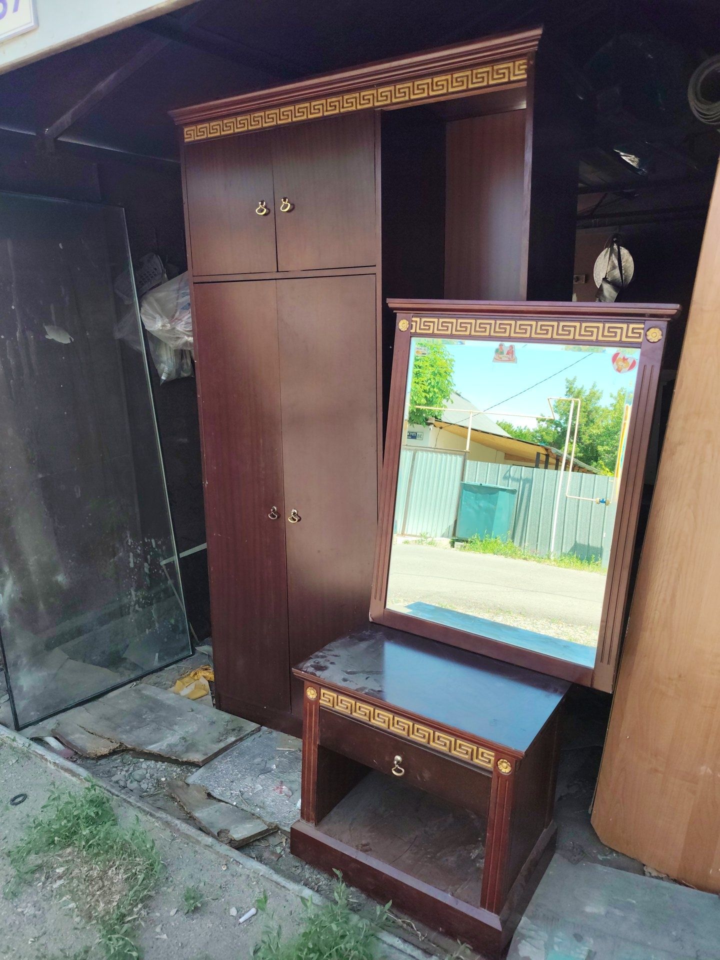 Срочно Продам Шифоньер