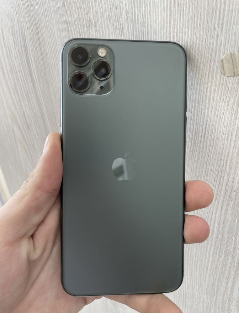 Iphone 11 pro max срочный сотилади