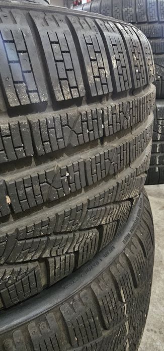 Set anvelope Pirelli Sottozero 295 30 19