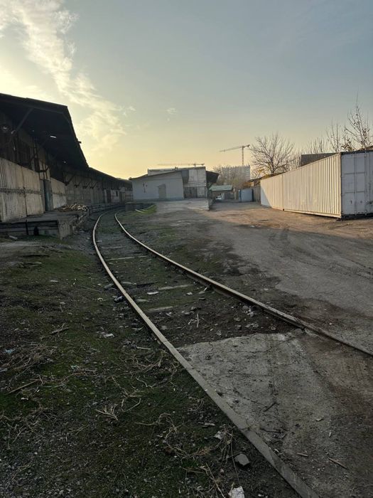 Жомеда 1,55 гектарли база сотилади