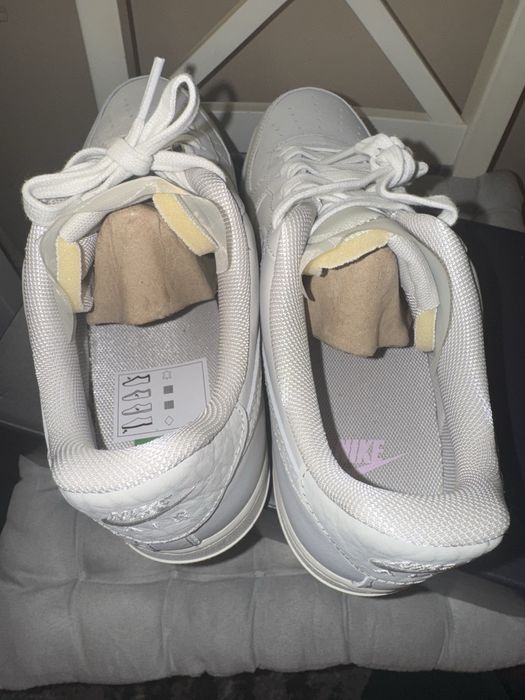 Nike Air force noi in cutie