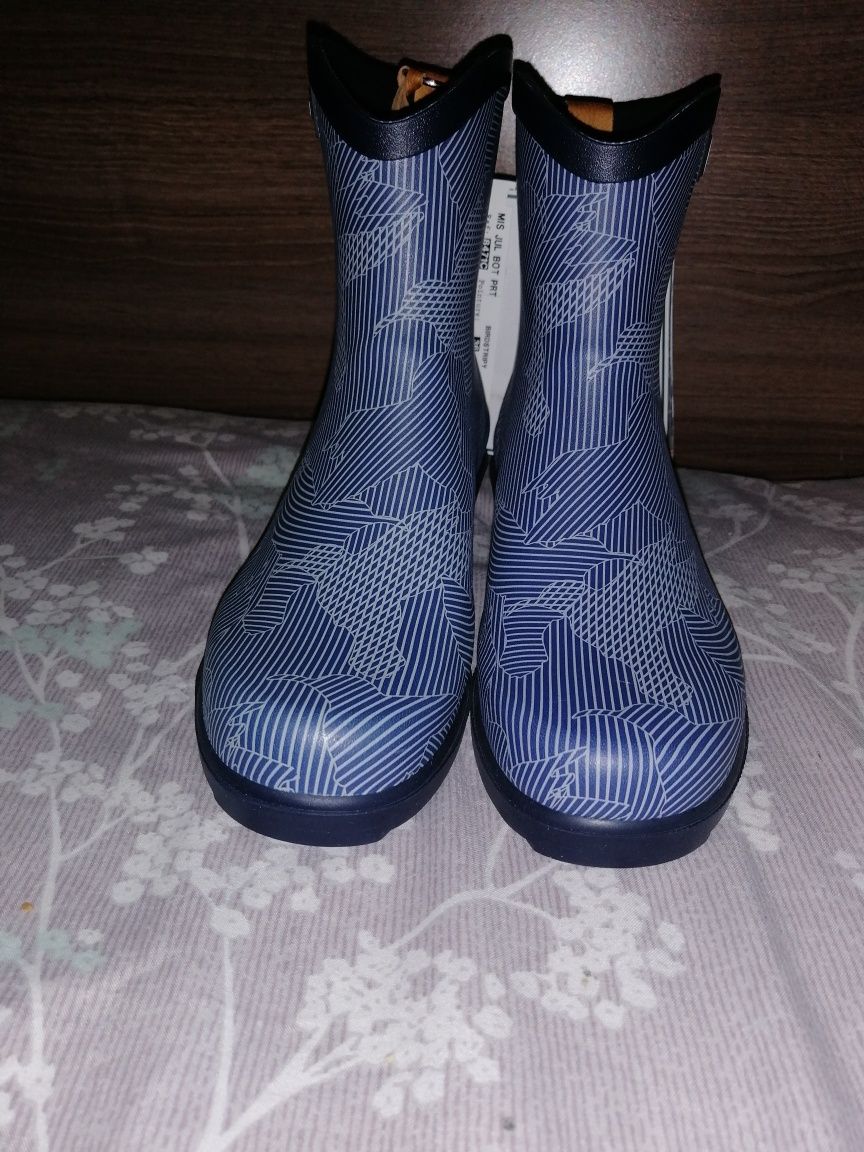 Гумени боти, нови!