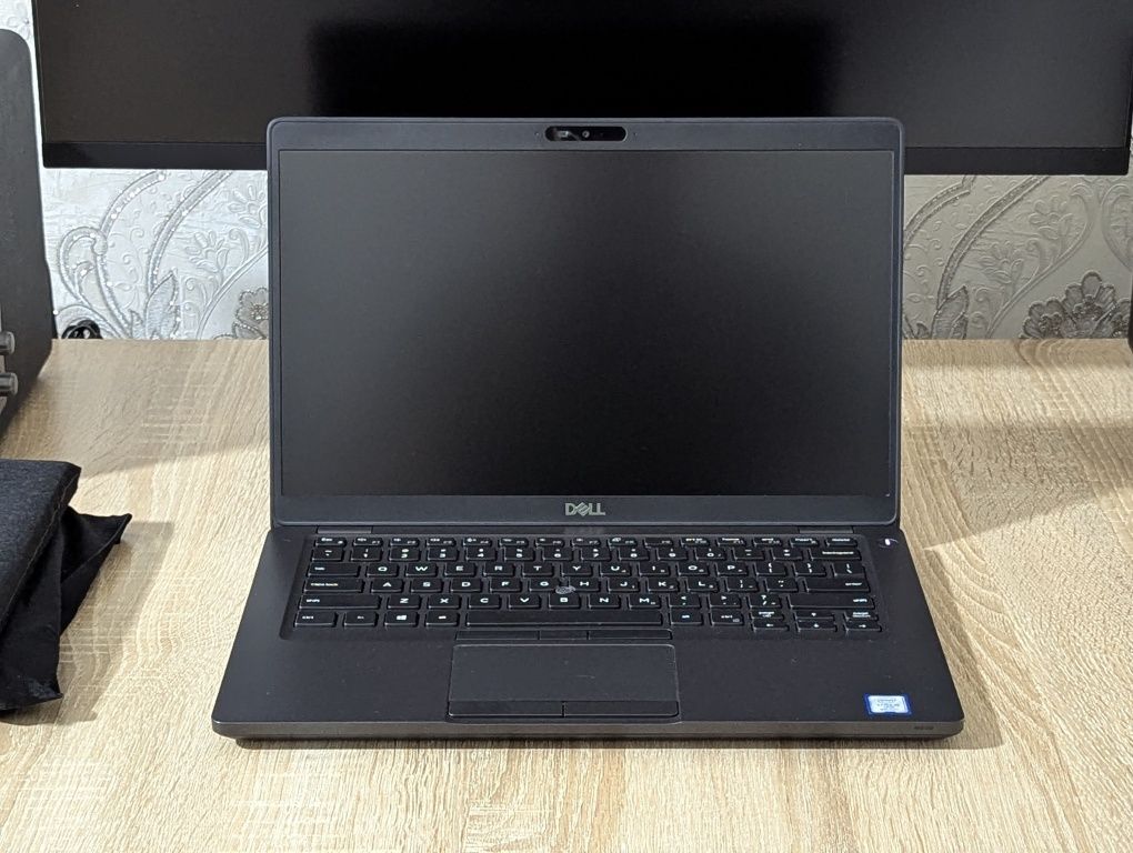 Dell Latitude 5400 i5 8th 8/256GB