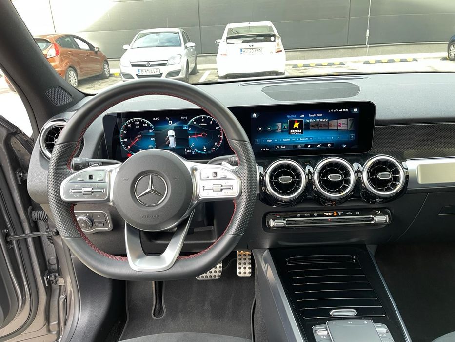 Mercedes Benz glb 250