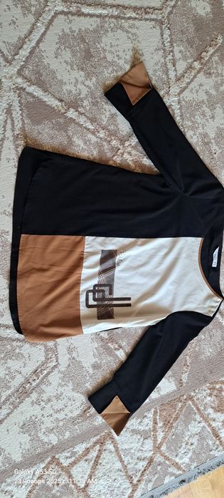 Кофта сатылады...