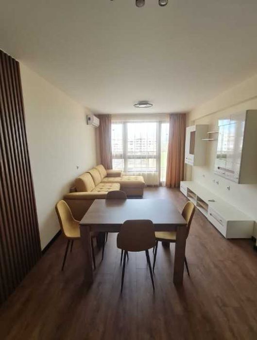 Продава се Двустаен апартамент в София, Център - 73 кв.м за 2054 €/кв.м - Снимка #2