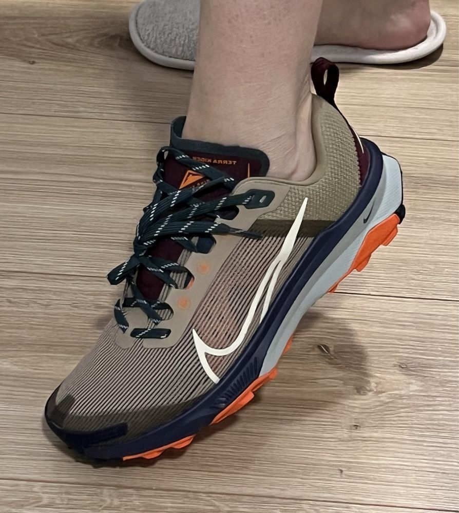 Nike React Terra Kiger 9  Nr. 38,5 - 41 - 47