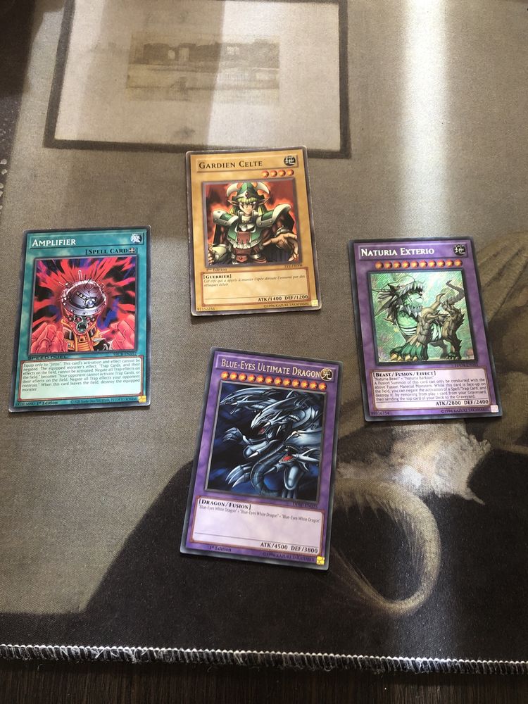 Yu-Gi-Oh! Карти