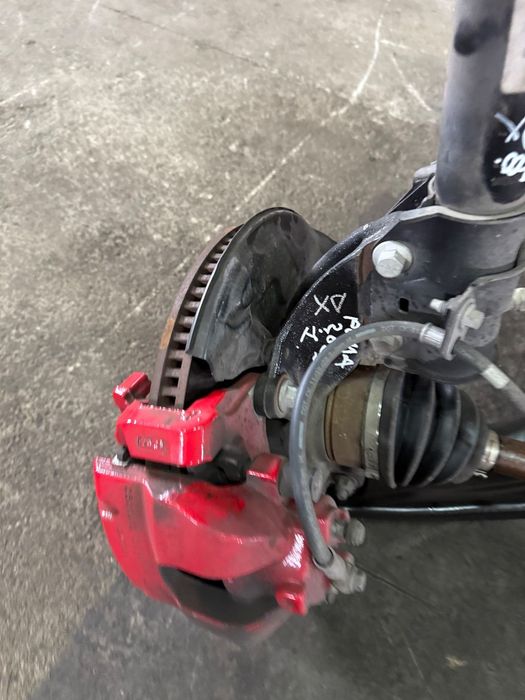 Fuzeta cu rulment fata FORD PUMA an 2019-2025 . Demontate de pe masina cu 16.000 km