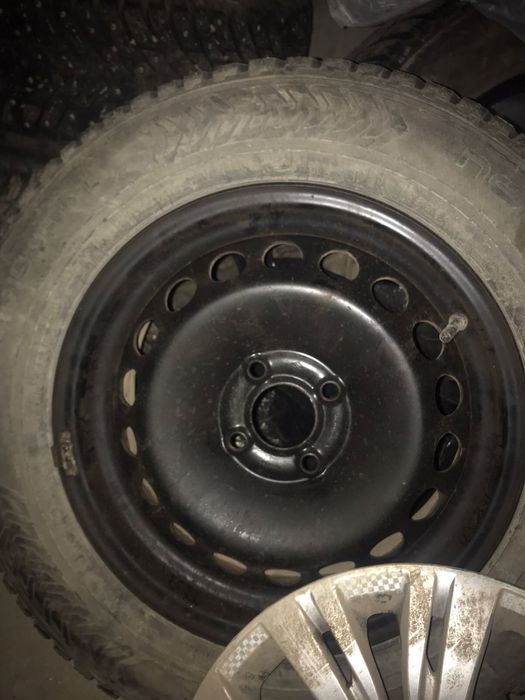 Продам шины  nokian