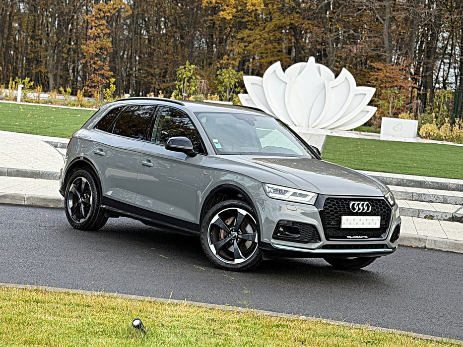AUDI Q5 2.0d 190cp, automata, RS pachet, Nardo Grey,Matrix