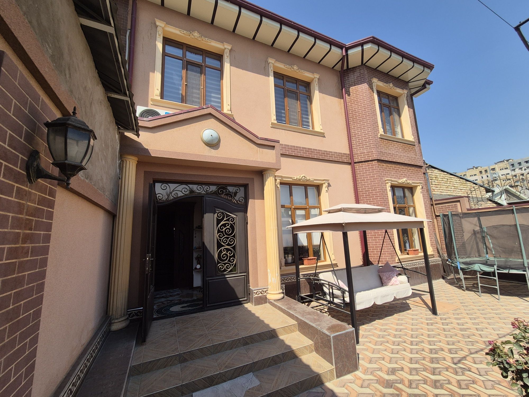 Продаю свой дом 570м²