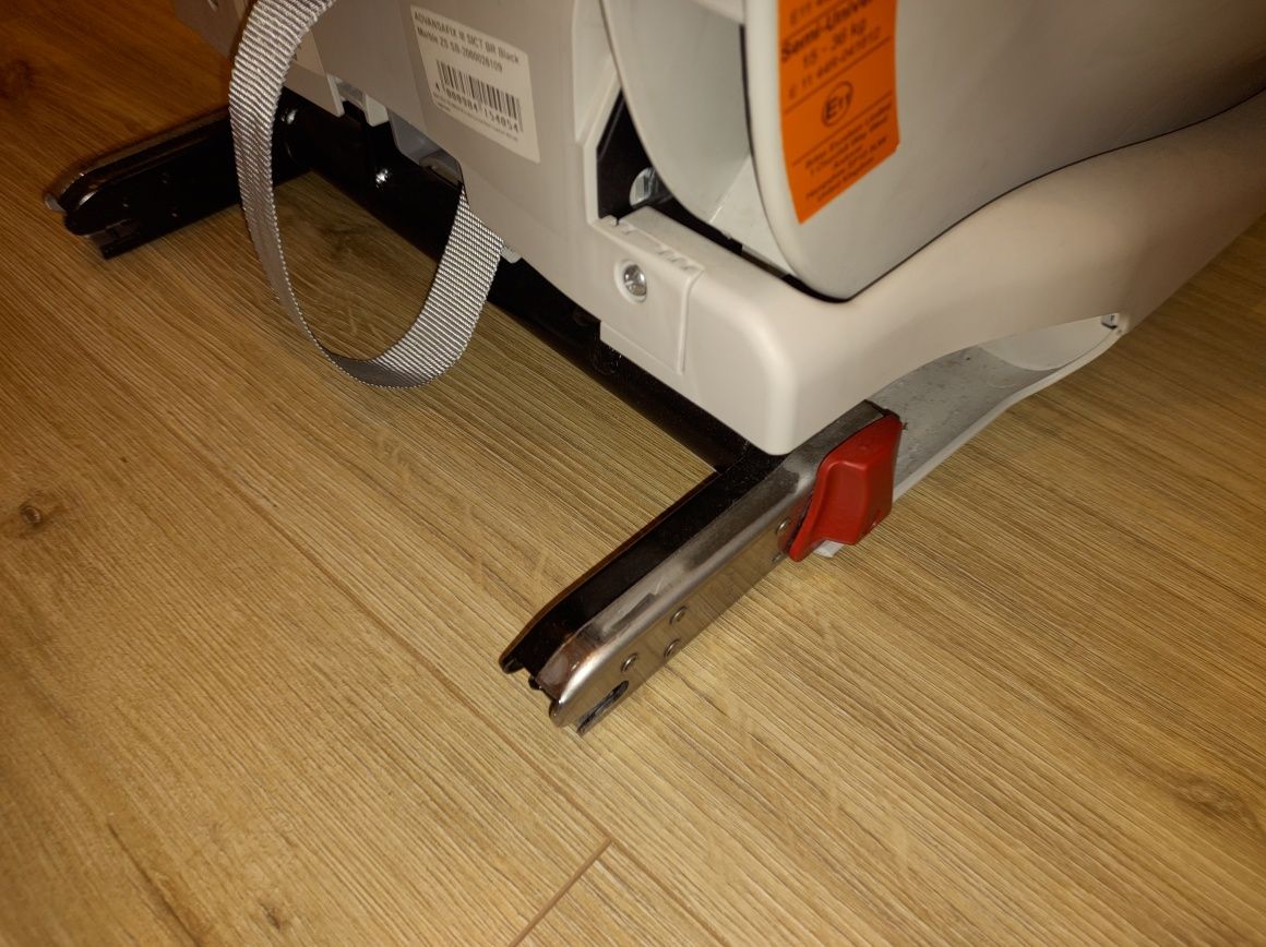 Столче за кола Britax Romer AdvansaFix III Sict (9-36 kg)
